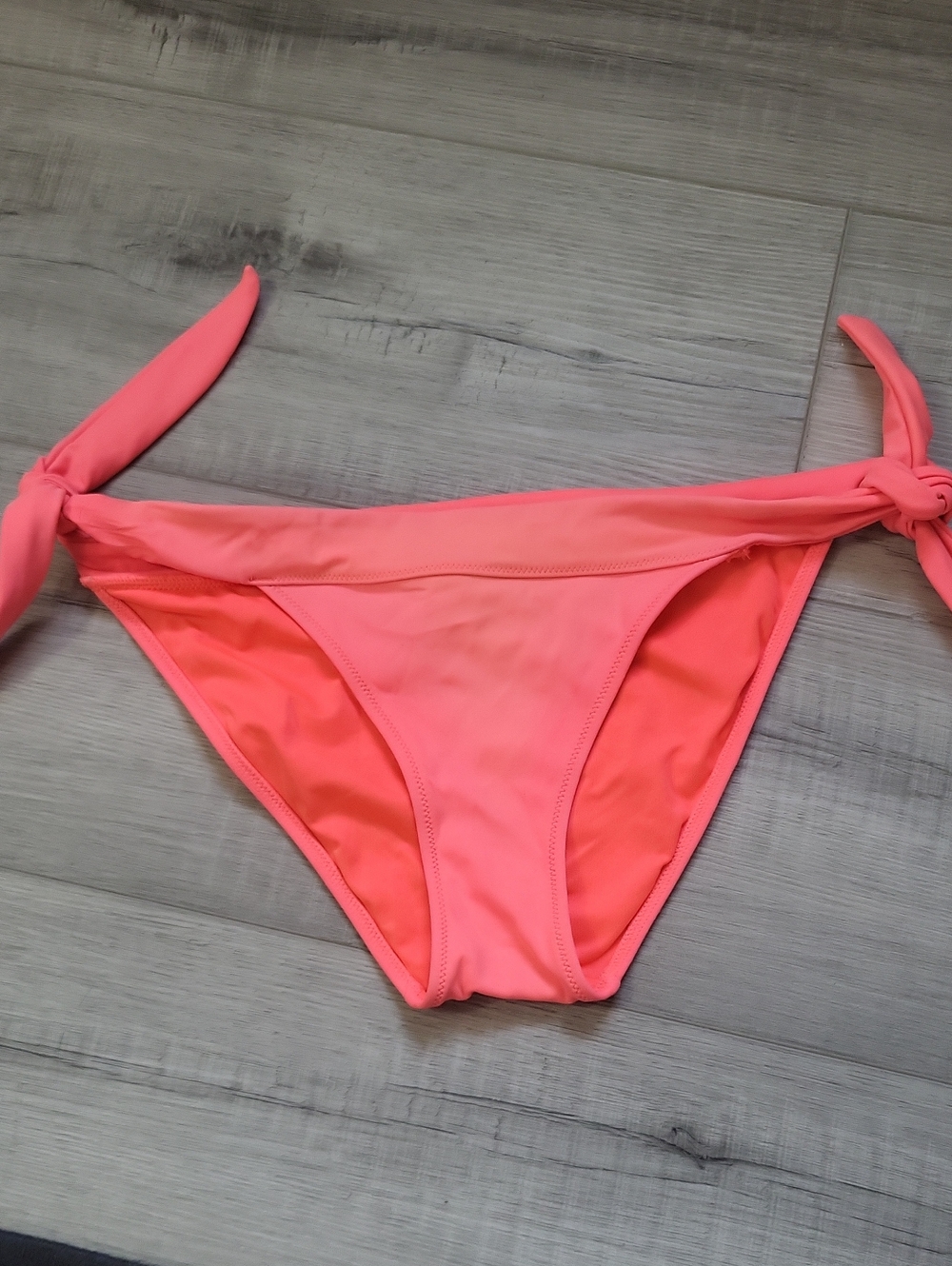 Victoria's Secret tie bikkini bottoms